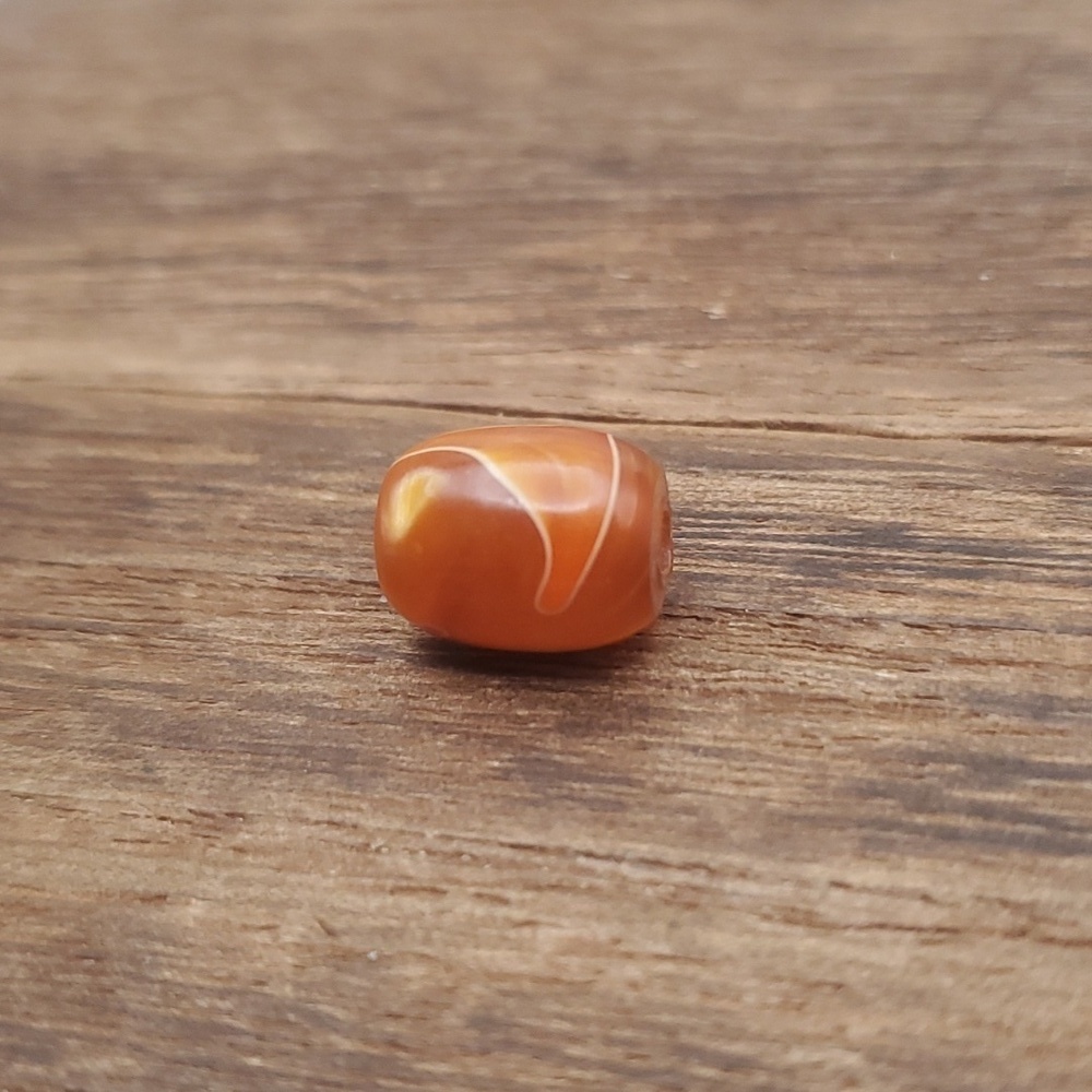 Amber melt‎ charm